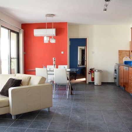 Oroklini Hills Apartment Екстер'єр фото